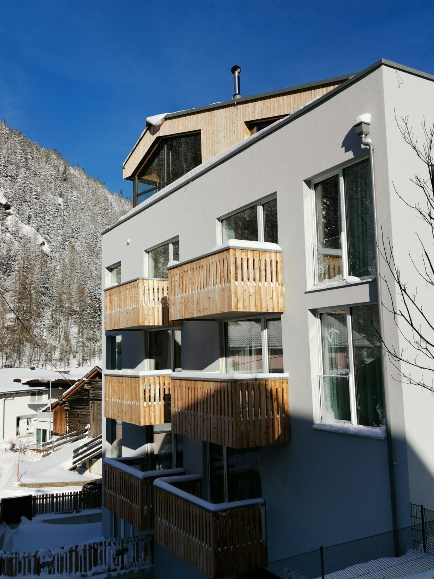 All-suite Zwieselstein - *